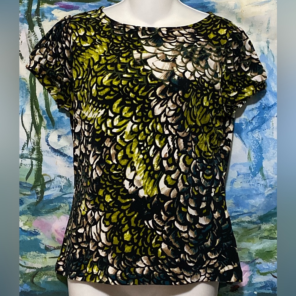 Worthington Short Sleeve Top in Green and Black